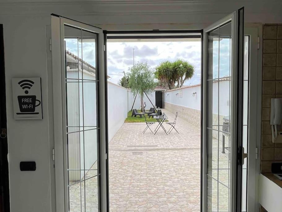 Casa Vacanza Fiera Di Roma Ponte Galeria Exterior foto